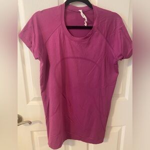 Lululemon swiftly tech short sleeve size 14